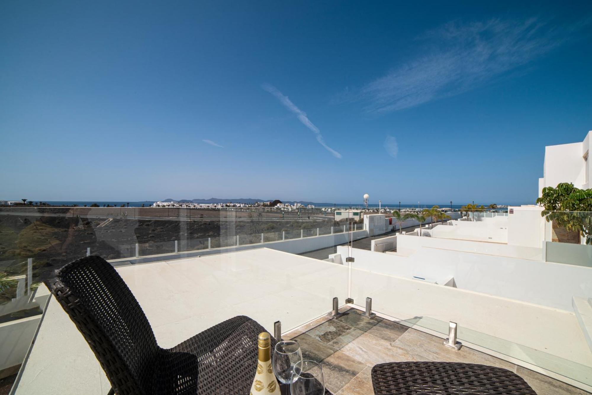 Villa Ocean Wave - Sea Views - Private Pool Playa Blanca  Bagian luar foto